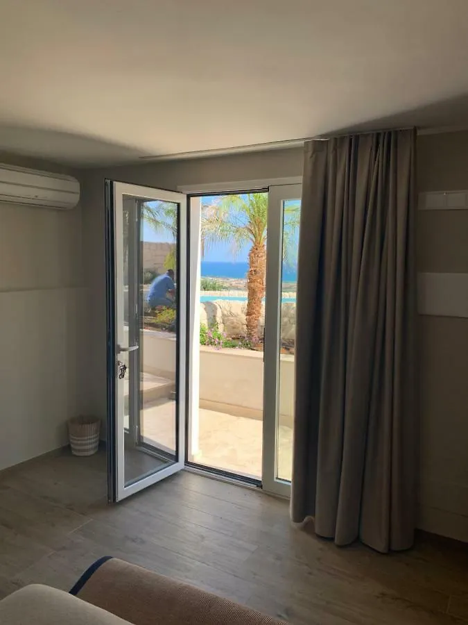 Villa Domus Petraianca مارينا دي راغوزا إيطاليا